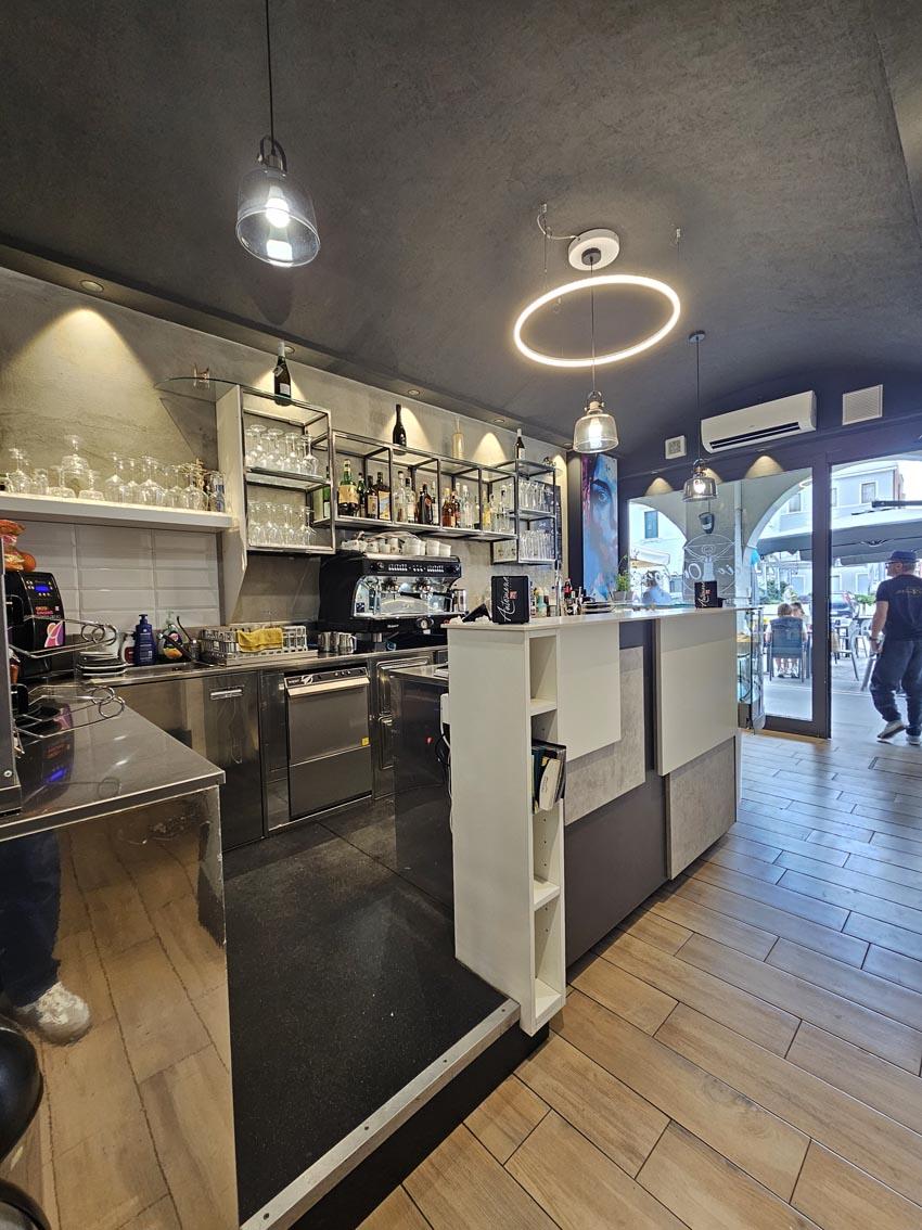 ATTIVITA' DI BAR BEN AVVIATA IN CORSO DEL POPOLO A CHIOGGIA