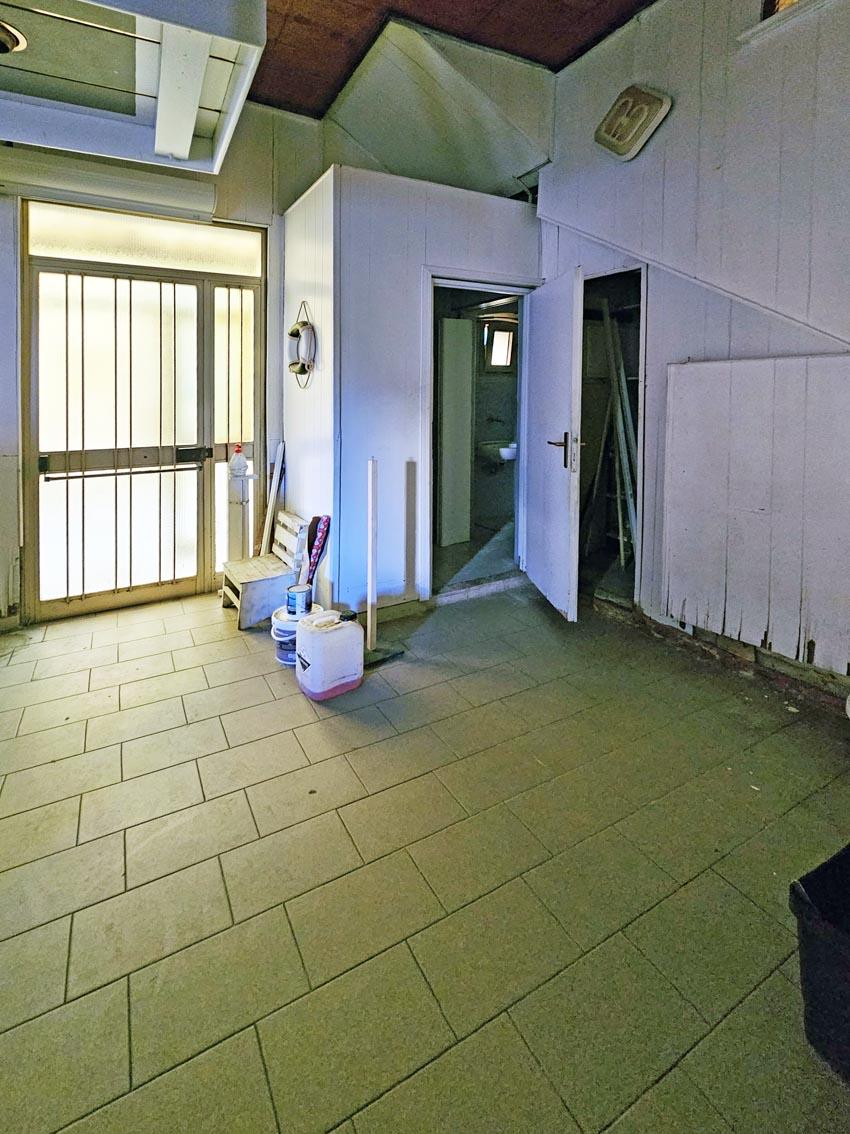 CASA IN CENTRO A SOTTOMARINA  A DUE PASSI DAL MARE, SU DUE UNITA IMMOBILIARI