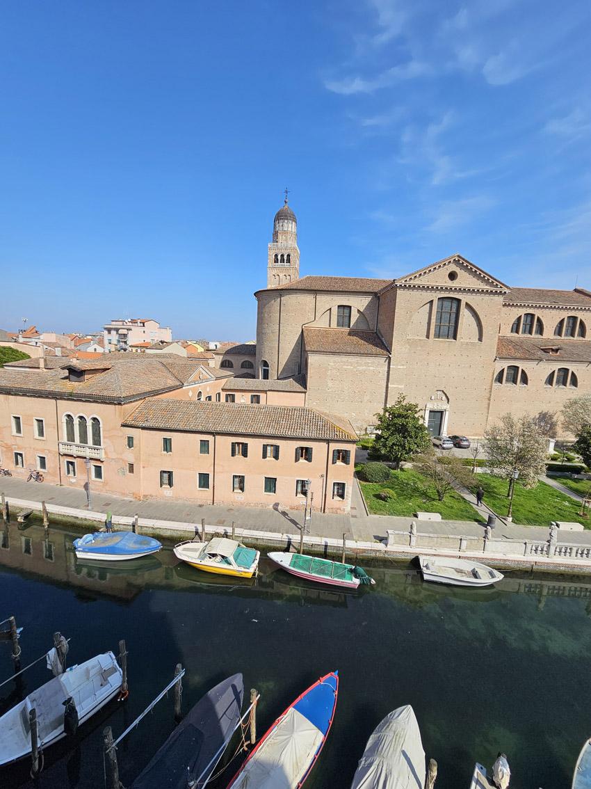 CHIOGGIA, VISTA DUOMO E OPPORTUNITA' DI REDDITO IN UN'UNICA SOLUZIONE