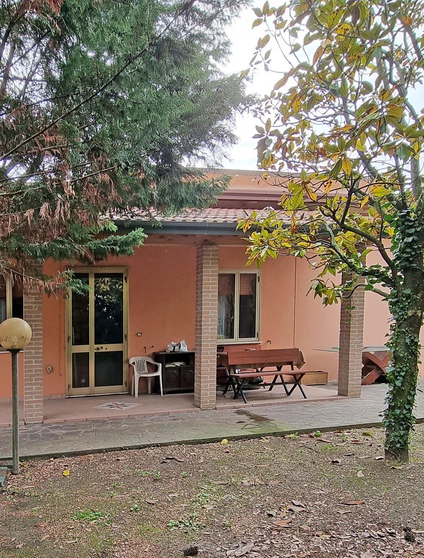 Casa singola a Valli di Chioggia con giardino 