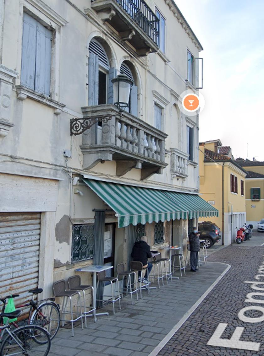 Chioggia Locale Bar sul Canale Lombardo