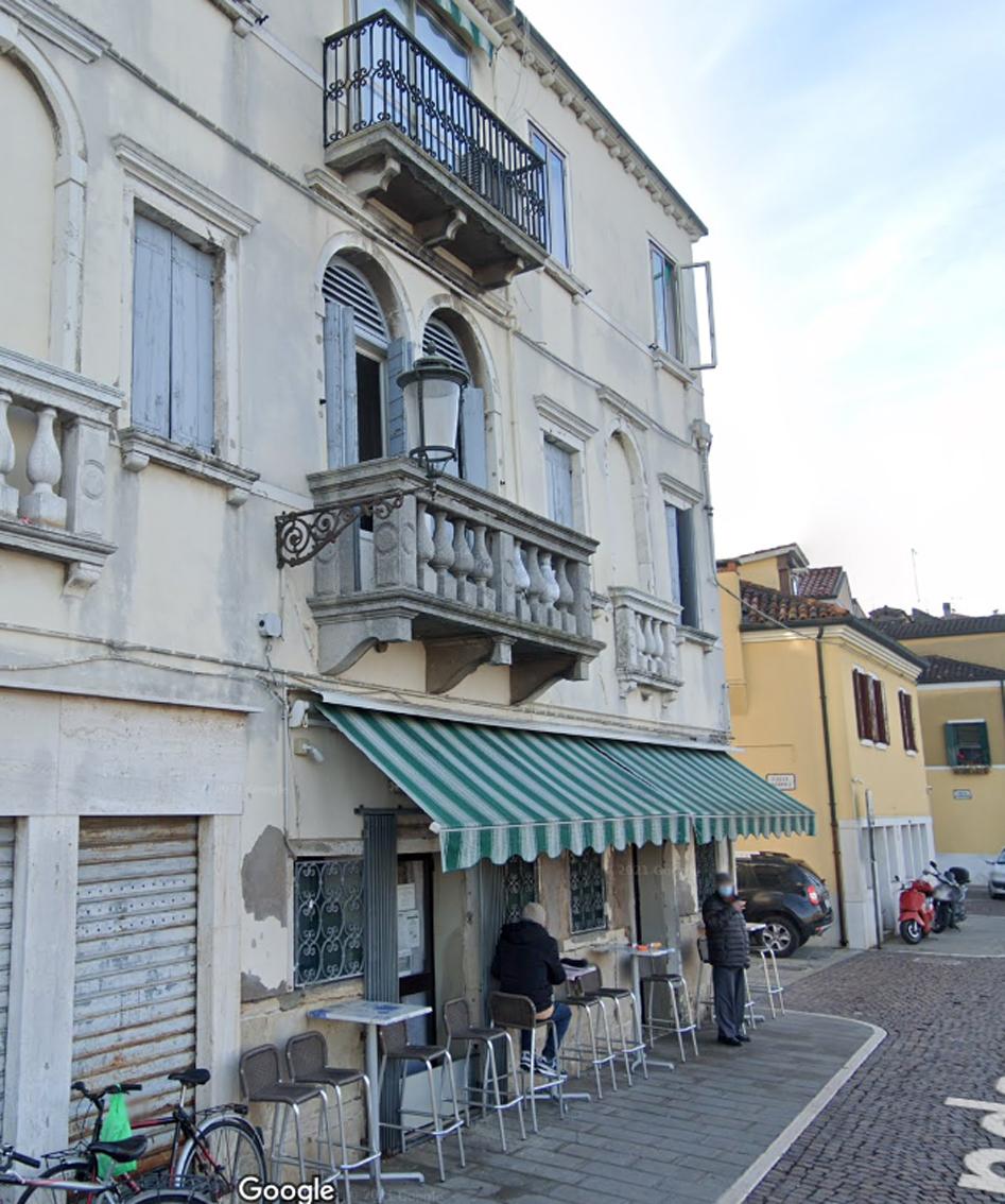 Chioggia Locale Bar sul Canale Lombardo