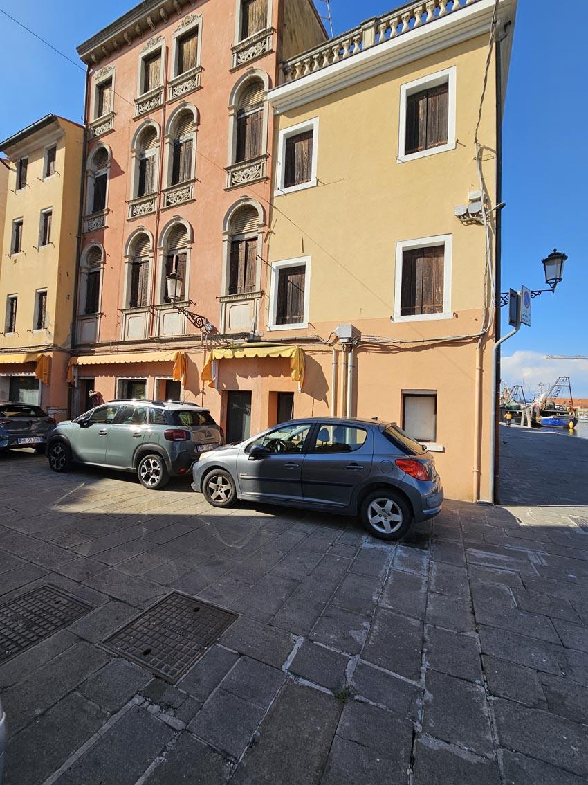 NEGOZIO IN RIVA FONDAMENTA SAN DOMENICO 